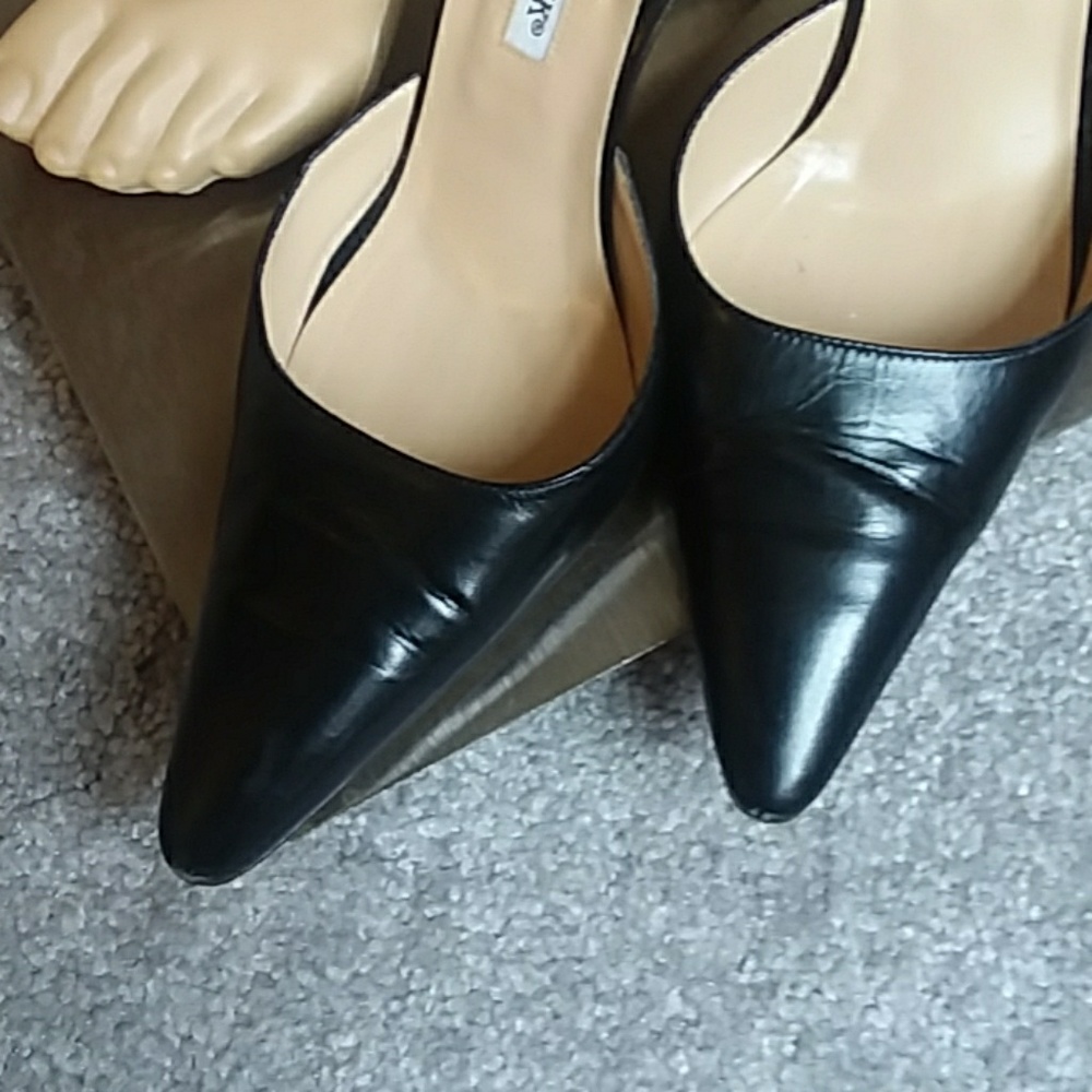 Manolo Blahnik /38/ black shoes with ankle tie - Picture 2 of 8
